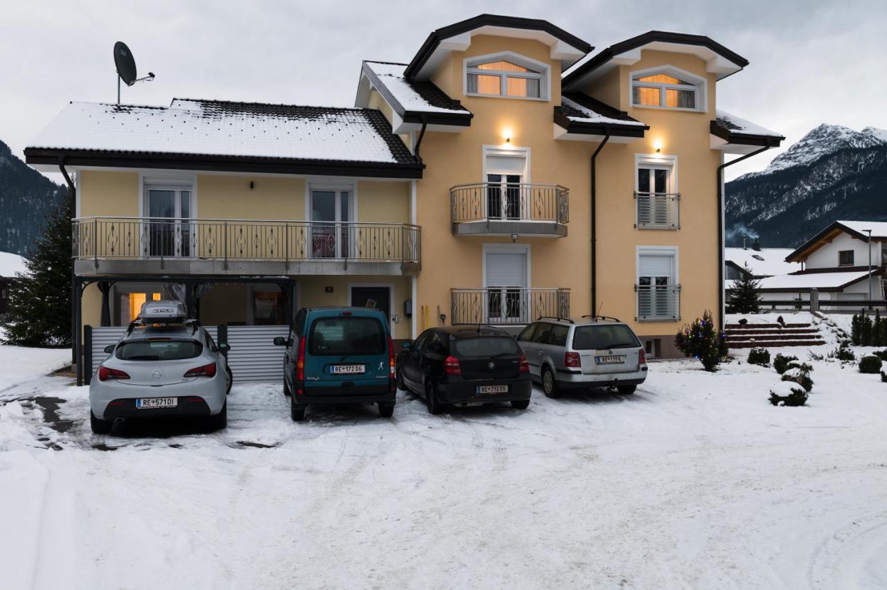 Ferienwohnung Schoenblick Weissenbach am Lech Kültér fotó