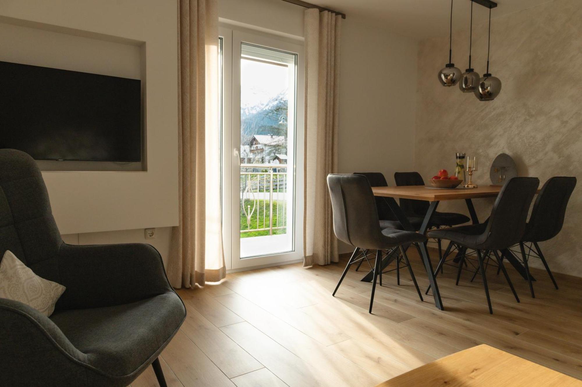 Ferienwohnung Schoenblick Weissenbach am Lech Kültér fotó